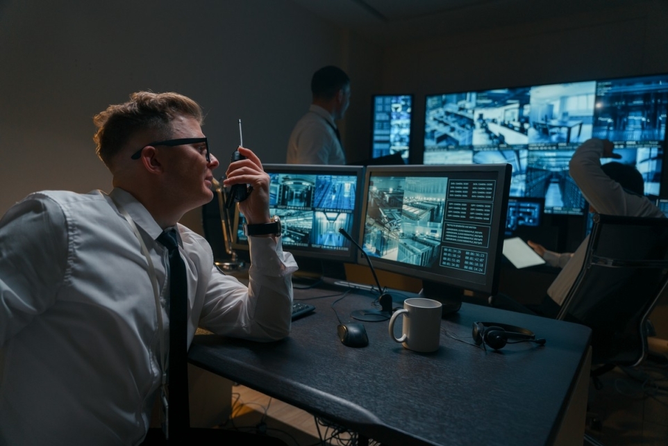 f0073663-b298-4dd6-8c69-fde390b118c9-1757331542