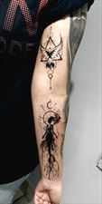 tatuaż na rękę