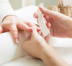 manicure paznokci. Beauty Salon urody Małgorzata Tomiak. Wilkowice