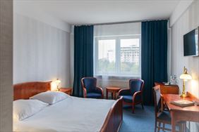 hotel. Hotel Mistral s.c.. Marki
