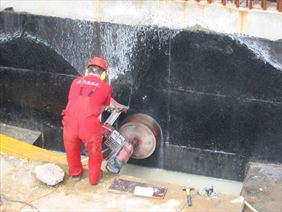 wiercenie otworów w betonie