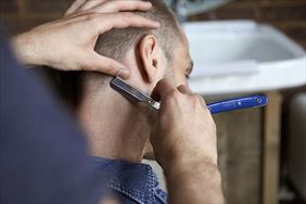 usługi barberskie. Adrian Kozłowski Studio Fryzjerskie. Wrocław