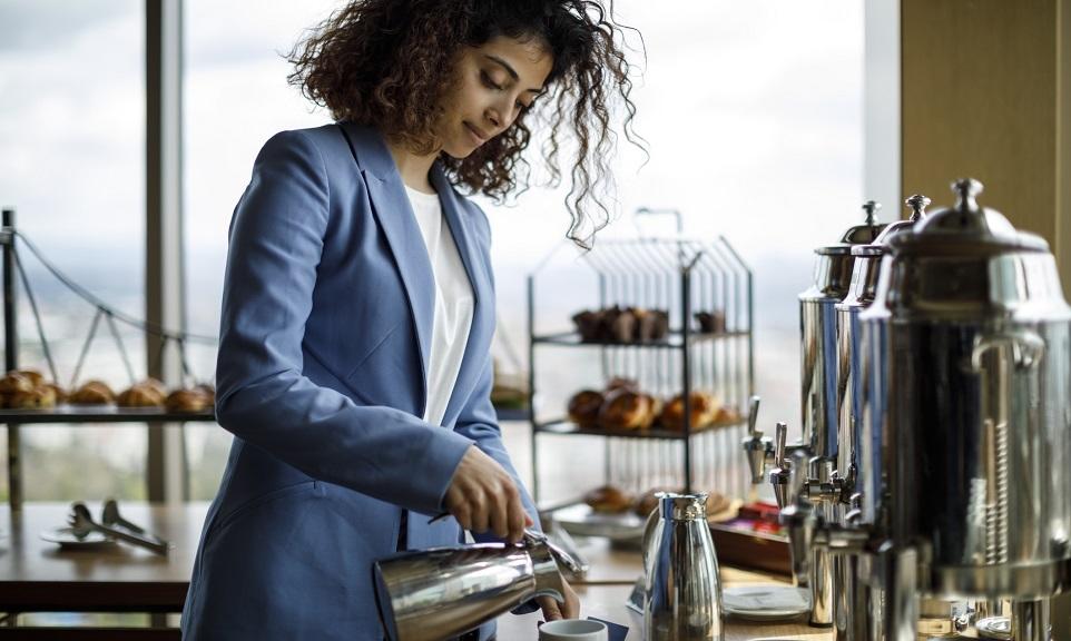 Co i kiedy można zjeść w hotelu? Co i kiedy można zjeść w hotelu?