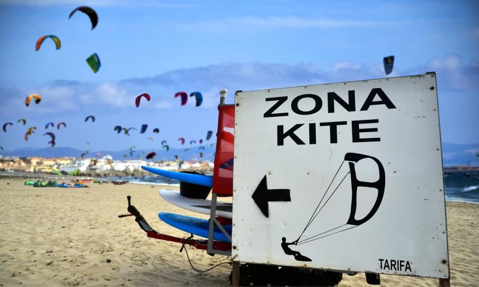 Dlaczego warto wybrać się na obóz kitesurfingowy? Dlaczego warto wybrać się na obóz kitesurfingowy?