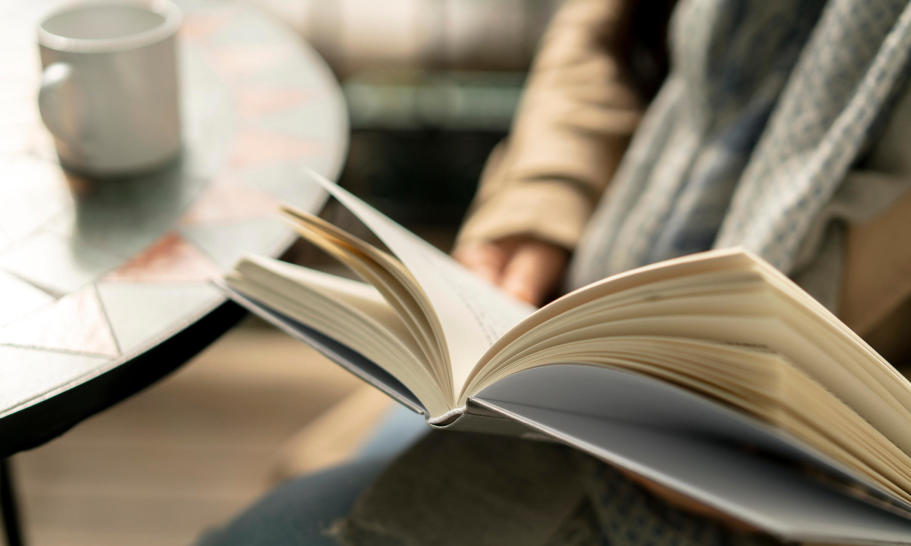 Skąd czerpać wiedzę o zagadnieniach związanych z wiekiem podeszłym?