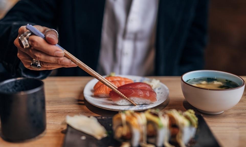 Najpopularniejsze rodzaje sushi w Polsce Najpopularniejsze rodzaje sushi w Polsce
