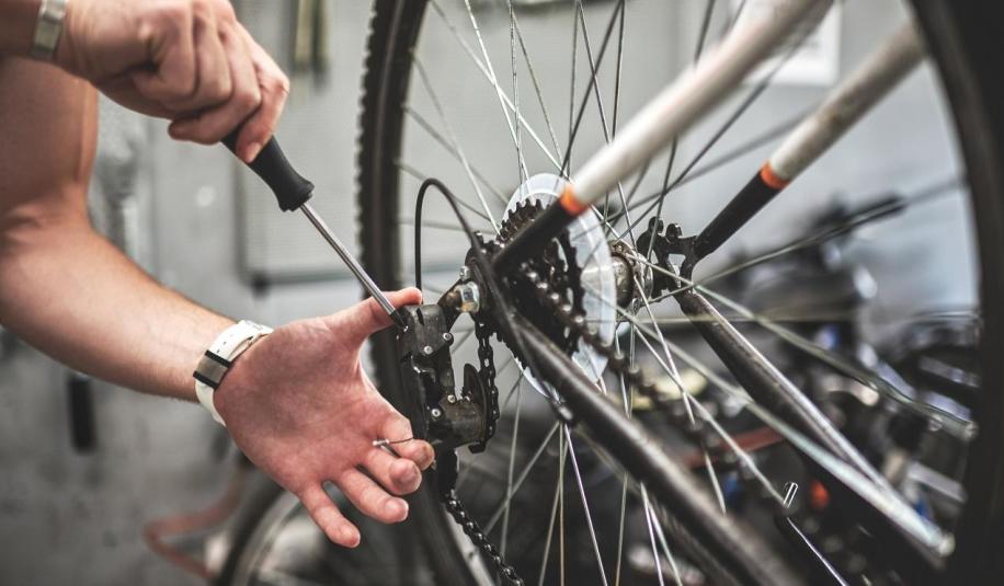 Rowerowa pierwsza pomoc – zestaw kluczy Rowerowa pierwsza pomoc – zestaw kluczy