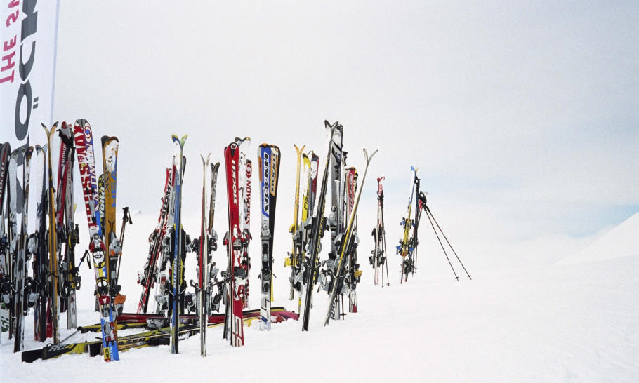 Jak dobrać narty i sprzęt narciarski?