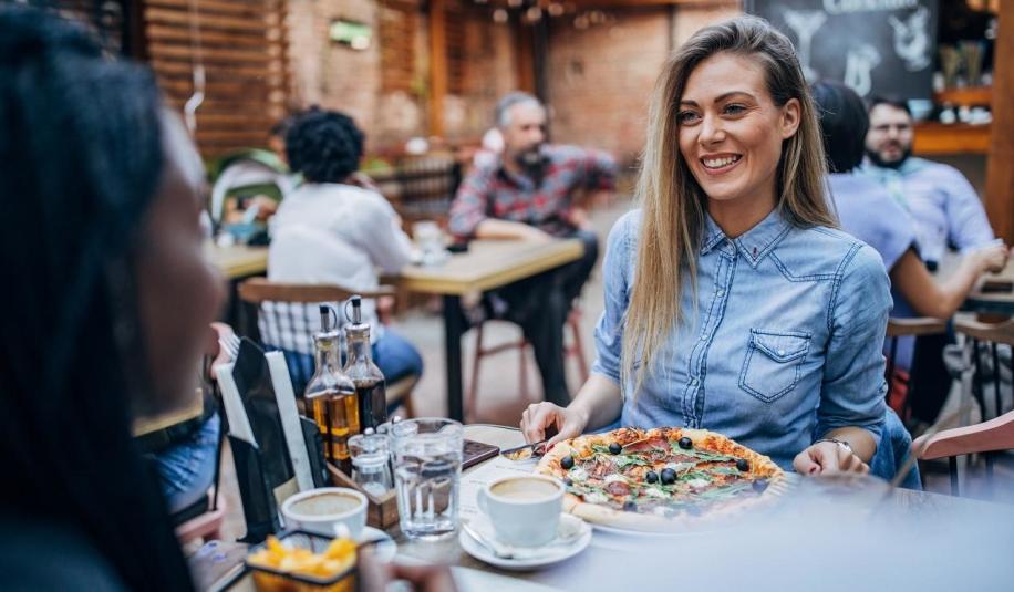 Jak urządzić klimatyczną pizzerię? Jak urządzić klimatyczną pizzerię?