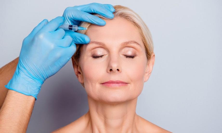 Dlaczego botox tak skutecznie niweluje zmarszczki? Dlaczego botox tak skutecznie niweluje zmarszczki?