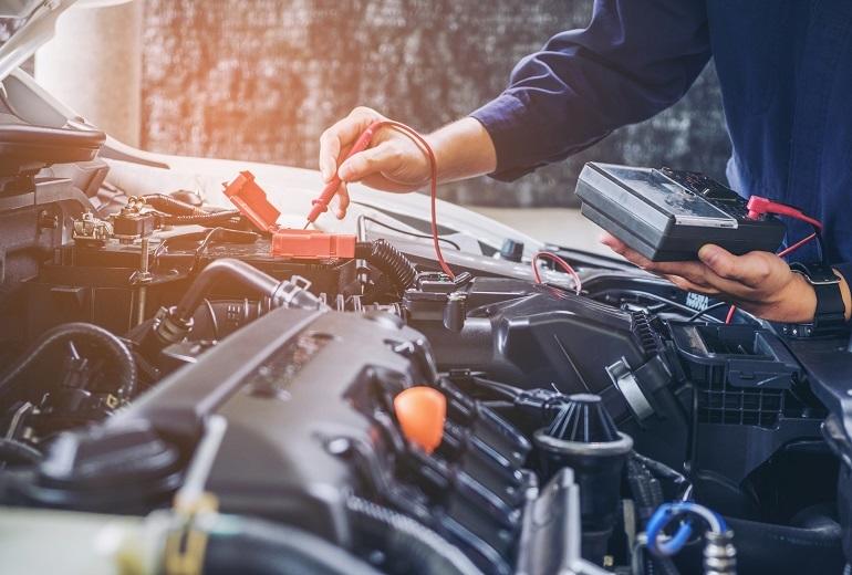 Komputerowa diagnostyka systemów elektronicznych w samochodzie Komputerowa diagnostyka systemów elektronicznych w samochodzie