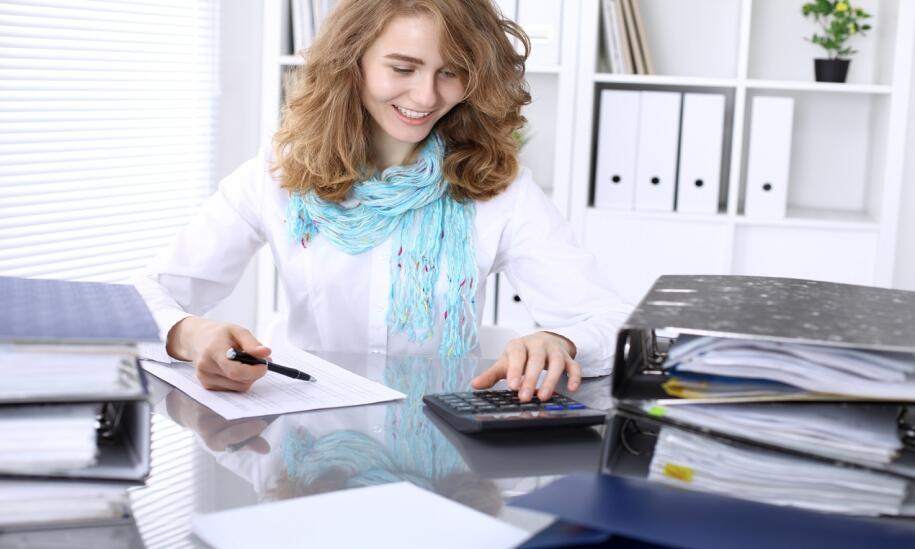 Księga przychodów i rozchodów – jak i kiedy ją zakładać?