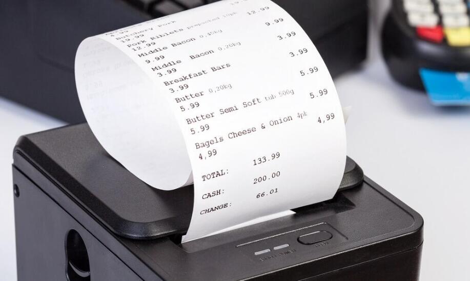 Drukarka fiskalna – dla kogo stacjonarna, dla kogo przenośna?