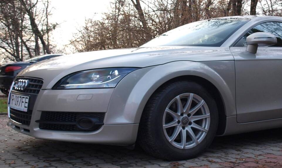 Naprawy blacharskie tylko w rękach specjalistów