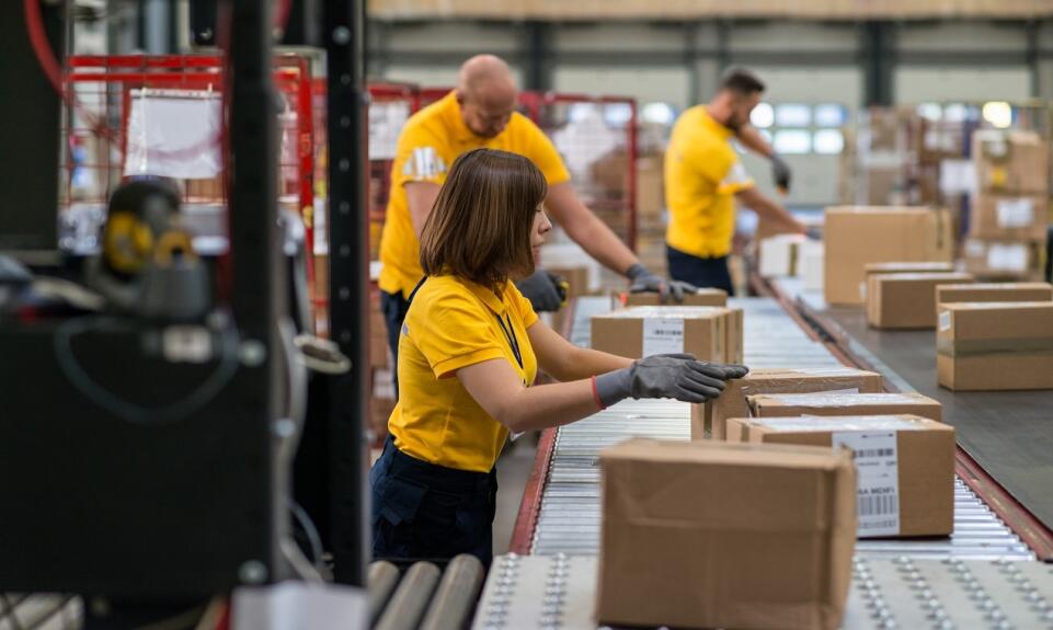 Czym jest usługa co-packingu w centrum logistycznym? Czym jest usługa co-packingu w centrum logistycznym?