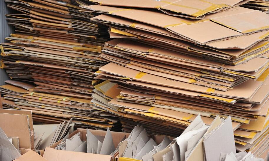 Jak wygląda recykling opakowań kartonowych? Jak wygląda recykling opakowań kartonowych?