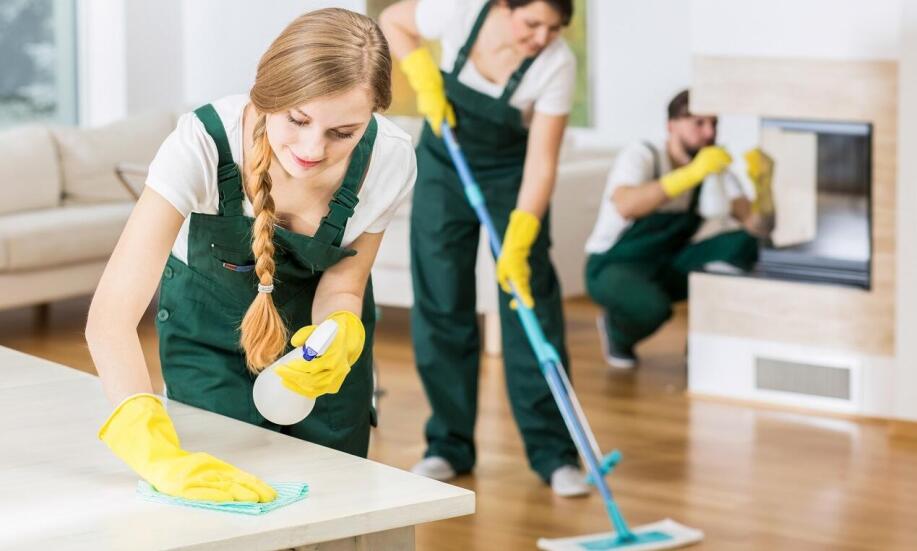 Na co możemy liczyć w naprawdę kompleksowej ofercie usług sprzątania domu? 