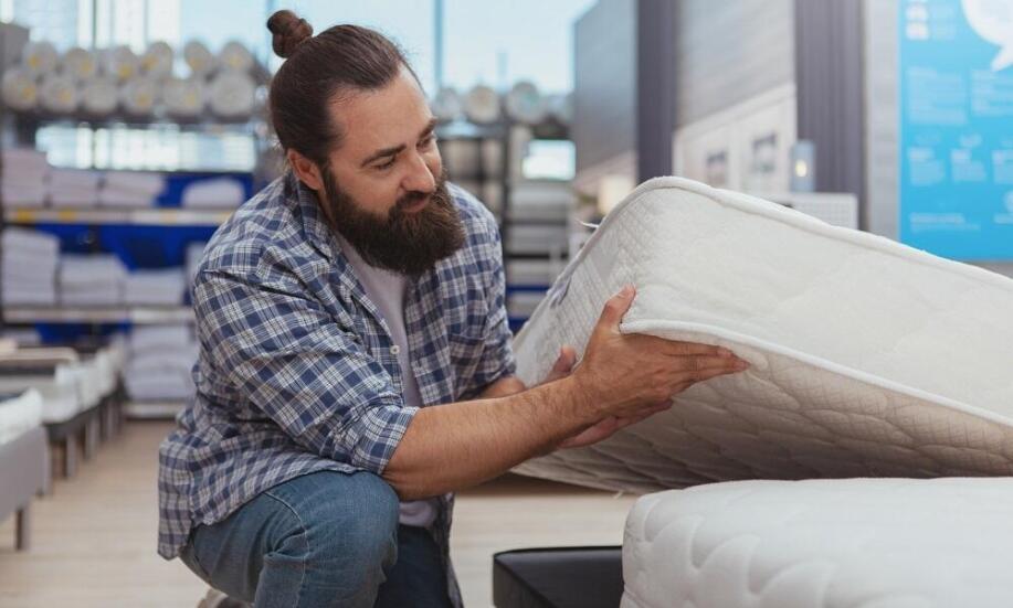 Twardość jako ważne kryterium przy wyborze materaca