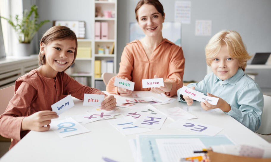 Dlaczego warto zapisać dziecko na kurs angielskiego?