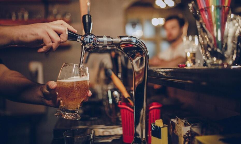 Największe zalety zamontowania instalacji browarów restauracyjnych