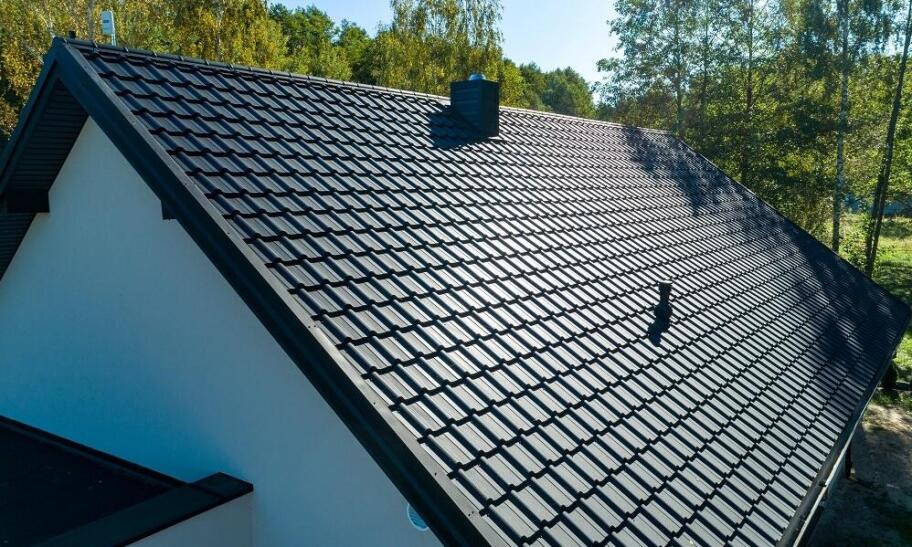Gwarancja na blachodachówkę - ile lat obejmuje?