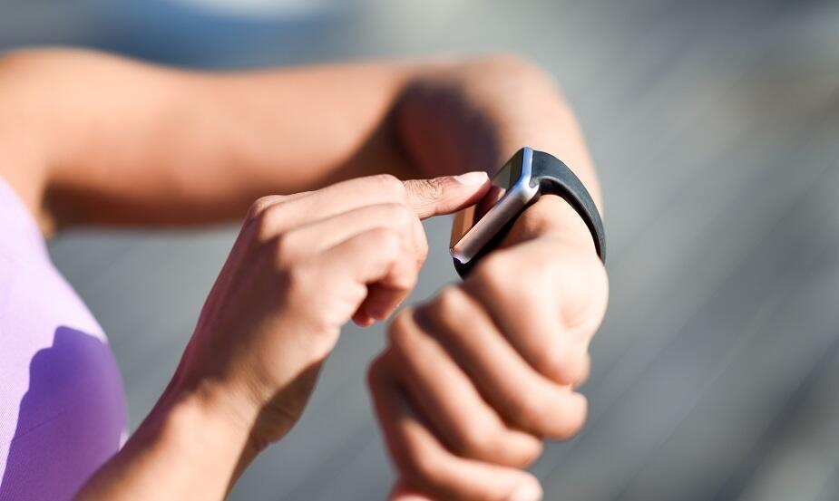 Jak wymienić pasek w Apple Watch? Jak wymienić pasek w Apple Watch?