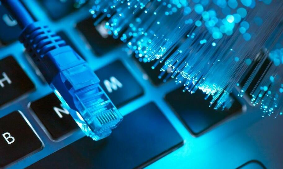 Czy działanie internetu światłowodowego jest uzależnione od pogody? Czy działanie internetu światłowodowego jest uzależnione od pogody?