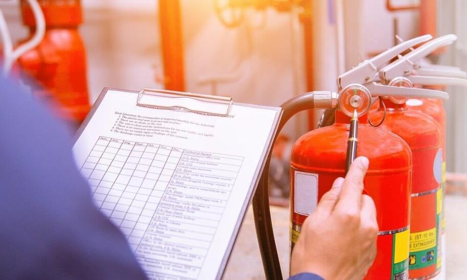 Jak często należy aktualizować instrukcję bezpieczeństwa pożarowego? Jak często należy aktualizować instrukcję bezpieczeństwa pożarowego?