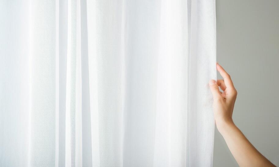 Firany na wymiar, czyli funkcjonalność i estetyka połączone w jednym Firany na wymiar, czyli funkcjonalność i estetyka połączone w jednym