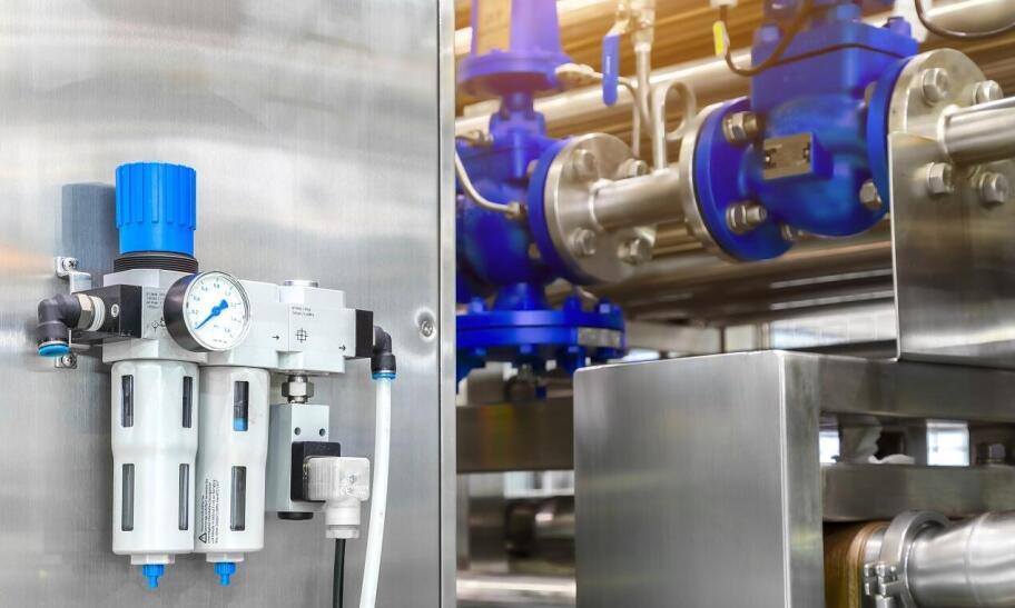 Jak zmniejszyć zużycie energii w układzie sprężonego powietrza? Jak zmniejszyć zużycie energii w układzie sprężonego powietrza?