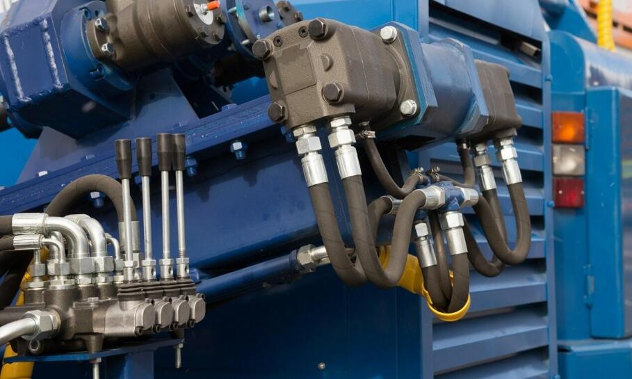 Zasada działania rozdzielacza hydraulicznego