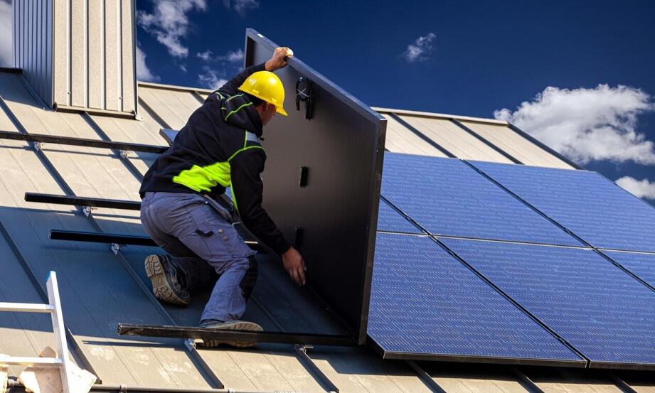 Jak wybrać odpowiednie wsporniki dachowe do fotowoltaiki?