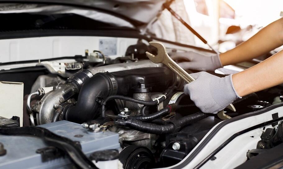 Na co zwracać uwagę wybierając mechanika?