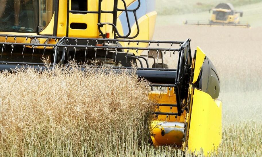 Dlaczego warto wybierać części do kombajnów John Deere? Dlaczego warto wybierać części do kombajnów John Deere?