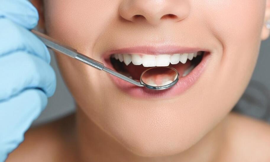 Dobry dentysta, czyli jaki? Najważniejsze cechy