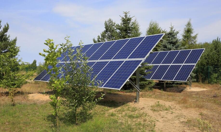 Jakie elementy instalacji fotowoltaicznej są najbardziej narażone na uszkodzenie?