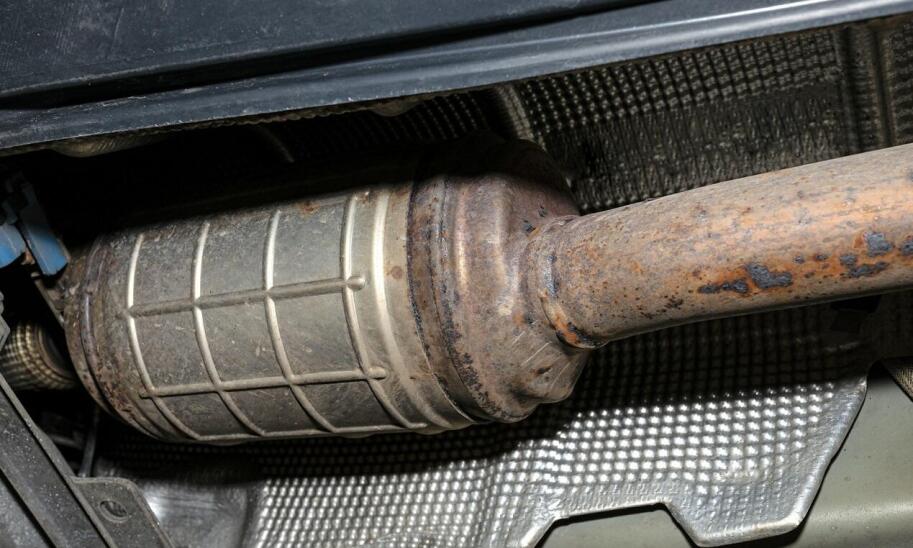 Na czym polega czyszczenie filtrów cząstek stałych?