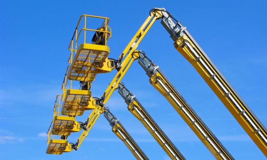 Gdzie sprawdzi się podnośnik koszowy?