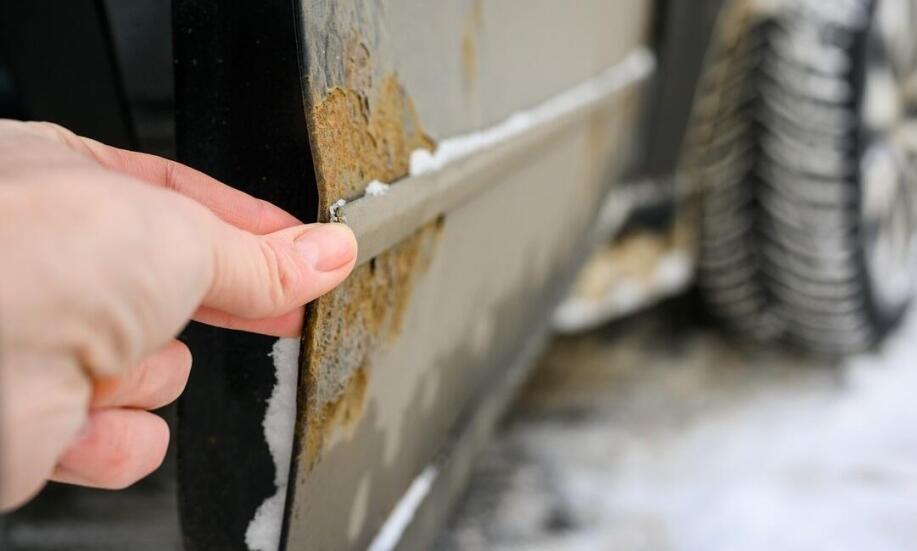 Jak działa aerozol na rdzę?