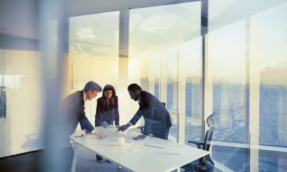 Jakie obowiązki ma firma zarządzająca nieruchomościami względem wspólnoty mieszkaniowej?