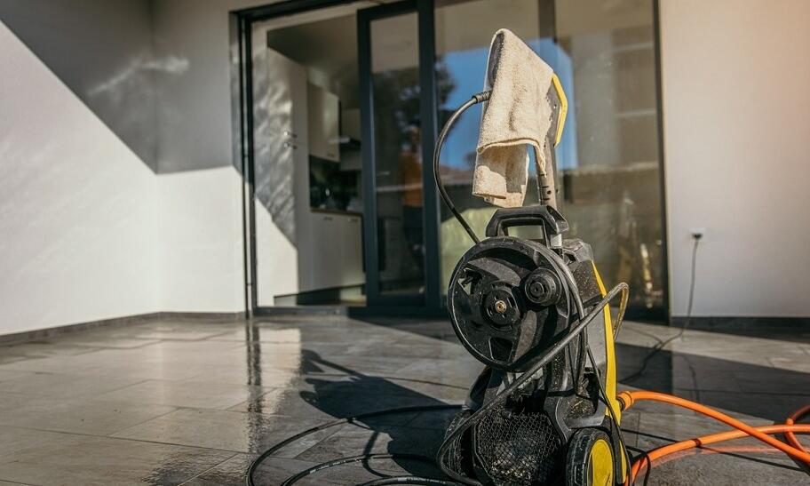 Czy warto kupić myjki Karcher używane? Czy warto kupić myjki Karcher używane?