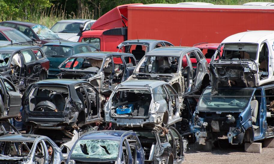 Co odzyskuje się w trakcie kasacji pojazdów?