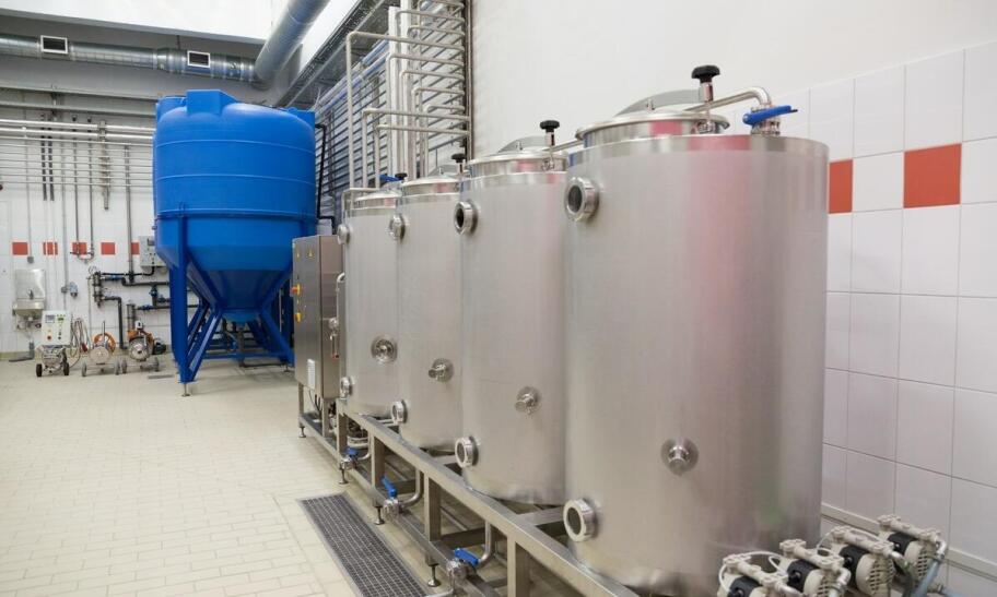 Kwasoodporne zbiorniki - jakie materiały są stosowane w ich produkcji? Kwasoodporne zbiorniki - jakie materiały są stosowane w ich produkcji?
