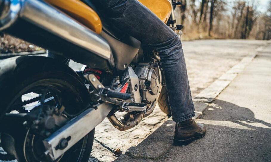Dlaczego buty Dainese to najlepszy wybór dla motocyklistów Dlaczego buty Dainese to najlepszy wybór dla motocyklistów