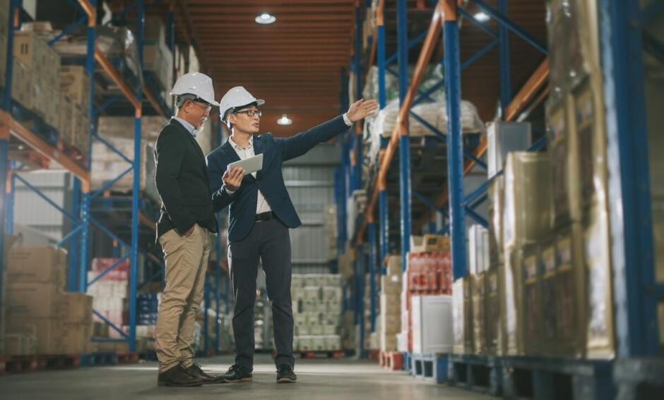 Wsparcie techniczne w zakresie doboru i użytkowania pomp, mieszadeł i silników elektrycznych Wsparcie techniczne w zakresie doboru i użytkowania pomp, mieszadeł i silników elektrycznych