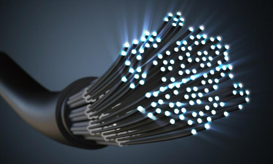 Szybkość światłowodu do 1 Gb/s - najszybszy internet na rynku Szybkość światłowodu do 1 Gb/s - najszybszy internet na rynku