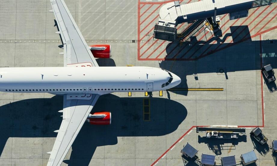 Dlaczego transport lotniczy jest kluczowy dla globalnego handlu?