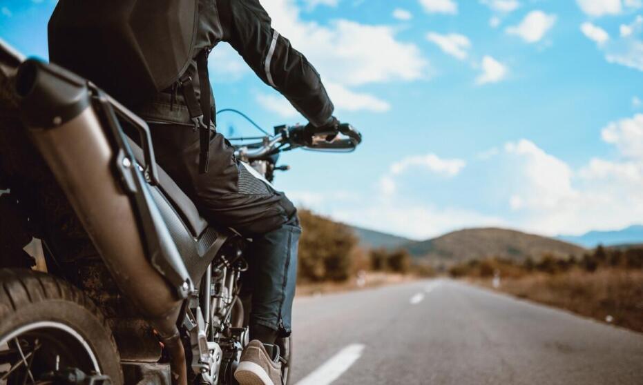 Odszkodowania za wypadki motocyklowe: kluczowe aspekty i jak uzyskać sprawiedliwe zadośćuczynienie