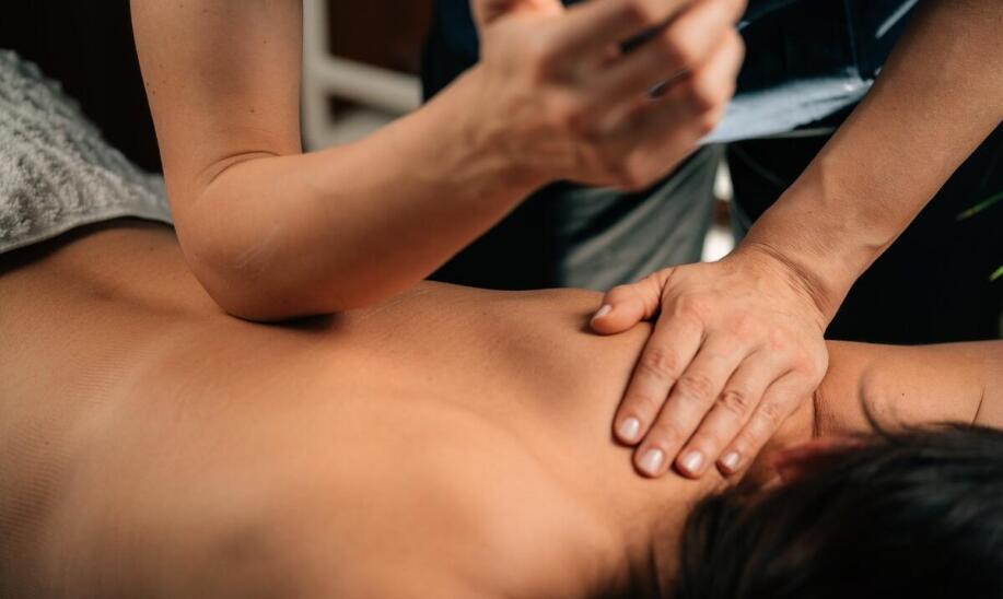 Leczenie bólów głowy za pomocą terapii manualnej
