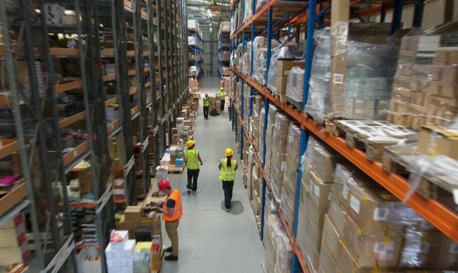 Boksy magazynowe a ergonomia pracy – jak wpływają na komfort pracowników